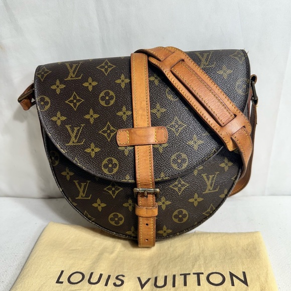 Louis Vuitton Handbags - Louis Vuitton Shoulder Bag